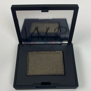 🎉SALE NARS Hardwired Eyeshadow Night Clubbing .04